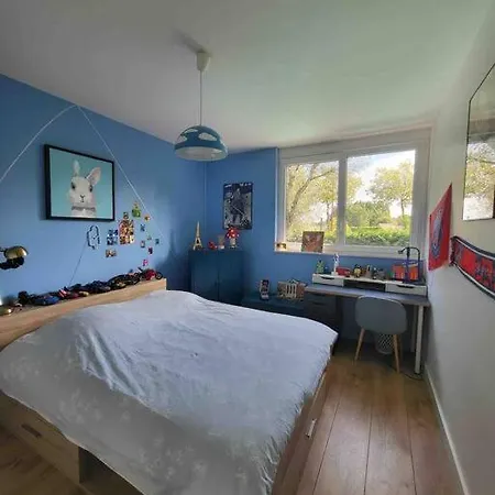 Family House #olympicgames24 마르크앙 바롤