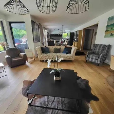 Family House #olympicgames24 * 마르크앙 바롤